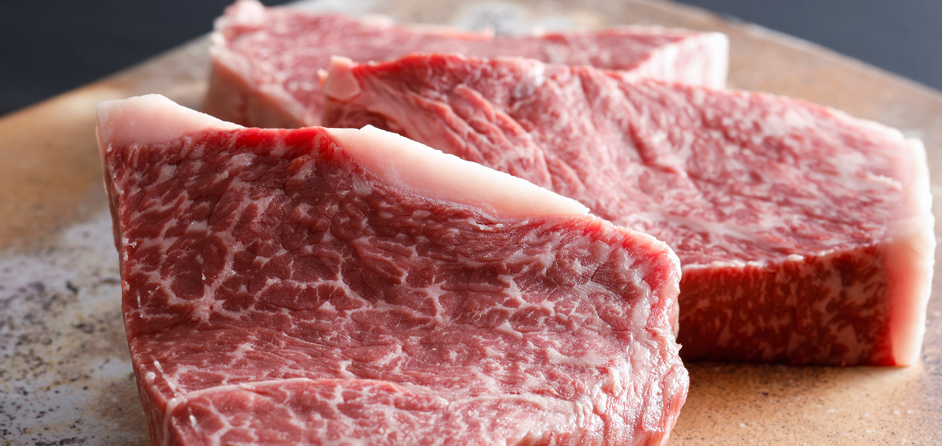 兵庫県産黒毛和牛のオンラインショップ | 肉のマルセ